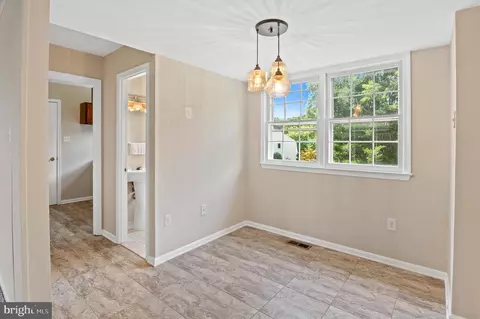 8400 Jandy Ave, Laurel, MD 20723 photo 15