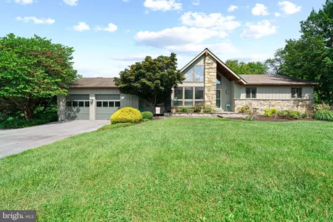 1105 Shaffersville Rd, Mount Airy, MD 21771