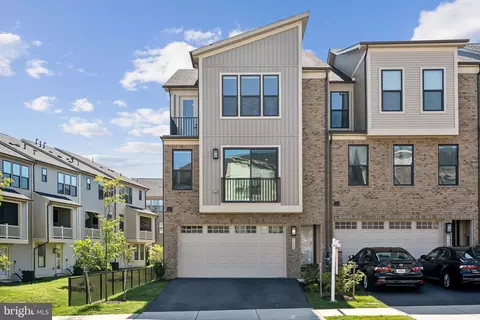7422 Plainview Ter, Columbia, MD 21044