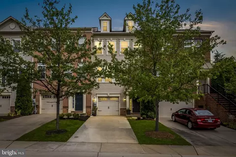 9804 Solar Crse, Laurel, MD 20723