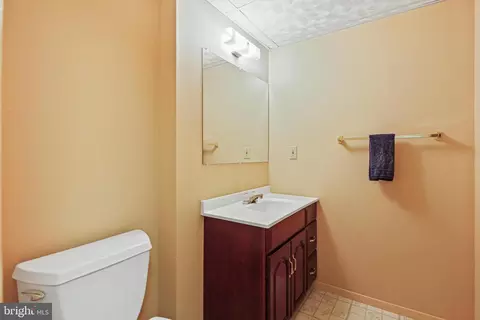 Bath - 8426 Sand Cherry Ln, Laurel, MD 20723 photo 4 of 4