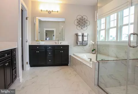 Bath - 7100 Tranquility Rd, Laurel, MD 20723 photo 6 of 11