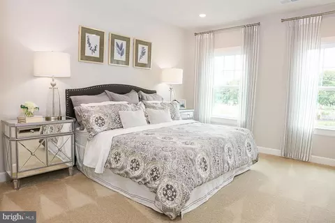Bedroom - 7100 Tranquility Rd, Laurel, MD 20723 photo 4 of 11