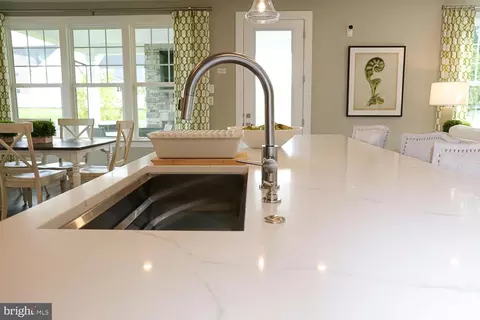 Kitchen - 7100 Tranquility Rd, Laurel, MD 20723 photo 8 of 11