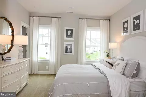Bedroom - 7100 Tranquility Rd, Laurel, MD 20723 photo 7 of 11