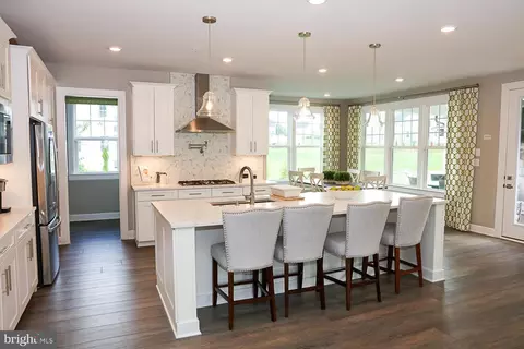 Kitchen - 7100 Tranquility Rd, Laurel, MD 20723 photo 7 of 11