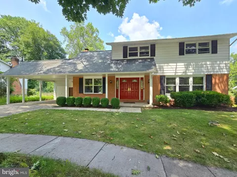 10630 Green Mountain Cir, Columbia, MD 21044