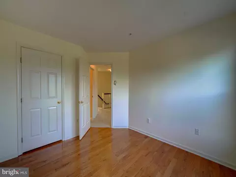 Bedroom - 9507 Durness Ln W, Laurel, MD 20723 photo 6 of 9
