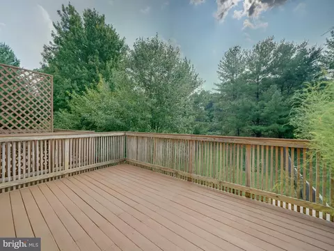 Exterior - 9507 Durness Ln W, Laurel, MD 20723 photo 4 of 8