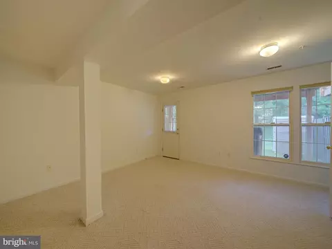 Living - 9507 Durness Ln W, Laurel, MD 20723 photo 5 of 5