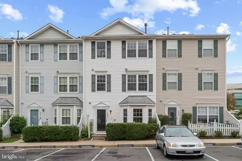 8832 Goose Landing Cir, Columbia, MD 21045