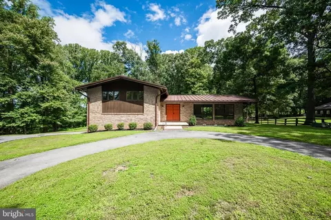 14048 Howard Rd, Dayton, MD 21036