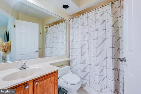 Bath - 9377 Breamore Ct, Laurel, MD 20723 photo 1 of 3