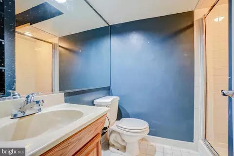 Bath - 9377 Breamore Ct, Laurel, MD 20723 photo 3 of 3