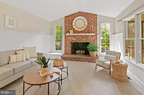 Living - 7656 Sweet Hours Way, Columbia, MD 21046 photo 2 of 5