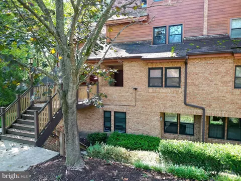 7571 Weather Worn Way #B, Columbia, MD 21046