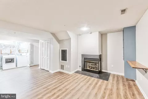 8728 Cresthill Ct, Laurel, MD 20723 photo 27