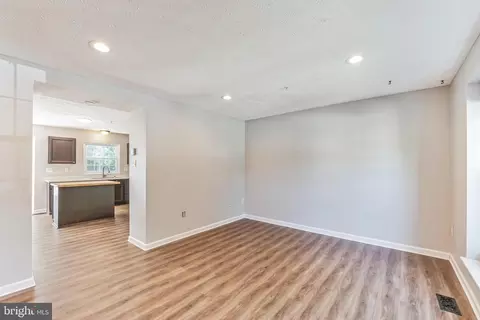 8728 Cresthill Ct, Laurel, MD 20723 photo 24
