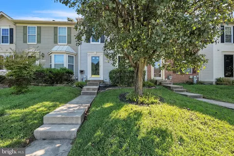 8728 Cresthill Ct, Laurel, MD 20723