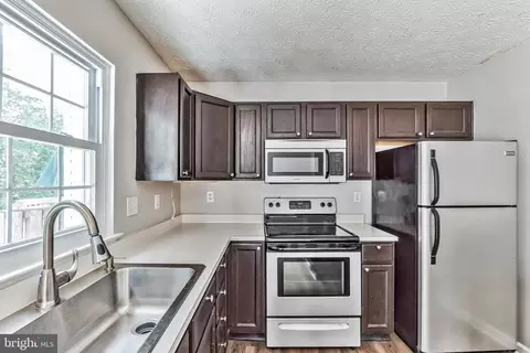 8728 Cresthill Ct, Laurel, MD 20723 photo 22