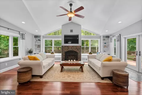 9407 Spring Water Path, Jessup, MD 20794 photo 12