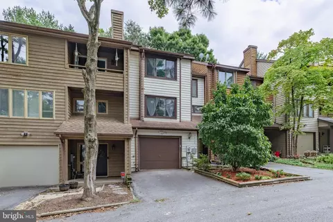 9426 Clocktower Ln, Columbia, MD 21046