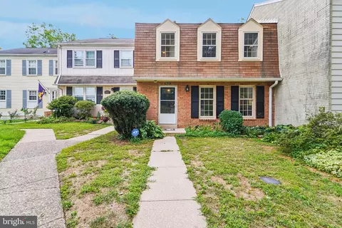 9035 Queen Maria Ct, Columbia, MD 21045