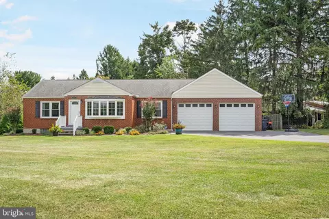 4926 Grace Ct, Ellicott City, MD 21043