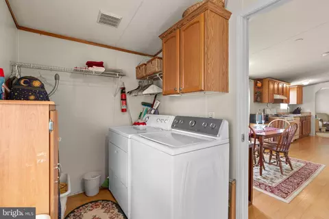 43 Midway Ave, Laurel, MD 20723 photo 9