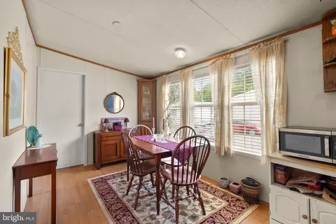 43 Midway Ave, Laurel, MD 20723 photo 7