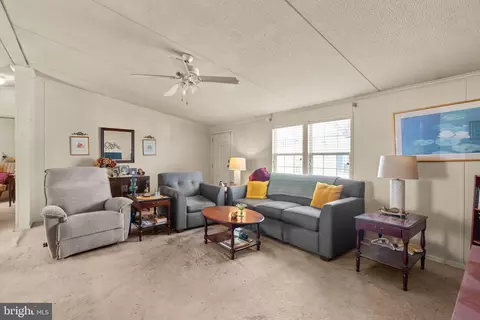 43 Midway Ave, Laurel, MD 20723 photo 3