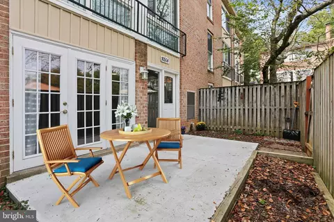 10558 Faulkner Ridge Cir, Columbia, MD 21044