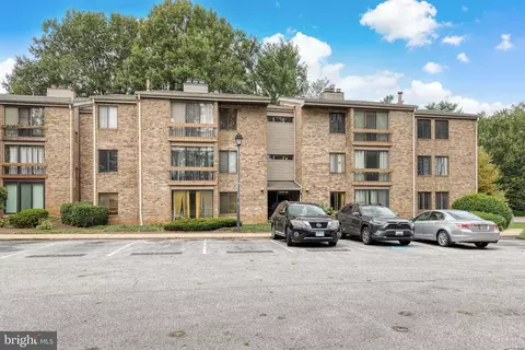 10580 Cross Fox Ln #F-2, Columbia, MD 21044