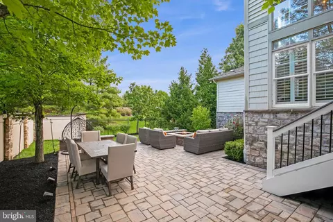 Exterior - 8616 Saddleback Pl, Laurel, MD 20723 photo 8 of 11