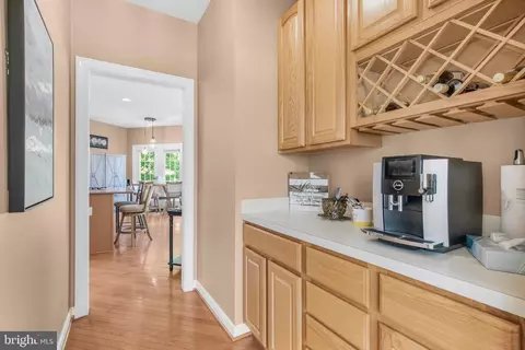 Entry Way - 8616 Saddleback Pl, Laurel, MD 20723 photo 6 of 8
