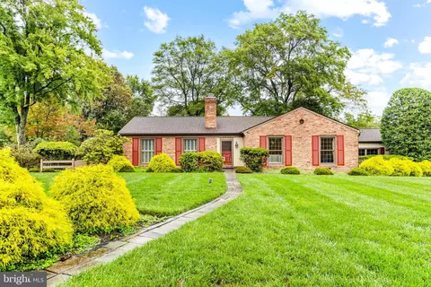 3809 Chatham Rd, Ellicott City, MD 21042