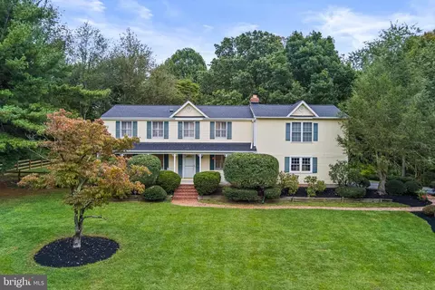 5201 Kalmia Dr, Dayton, MD 21036