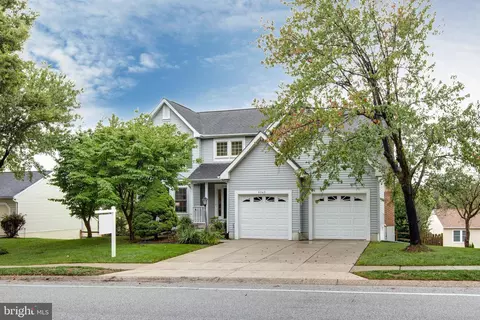 6340 Saddle Dr, Columbia, MD 21045