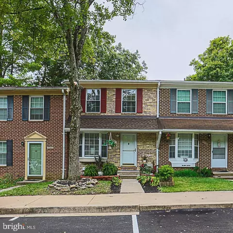 9061 Lambskin Ln, Columbia, MD 21045