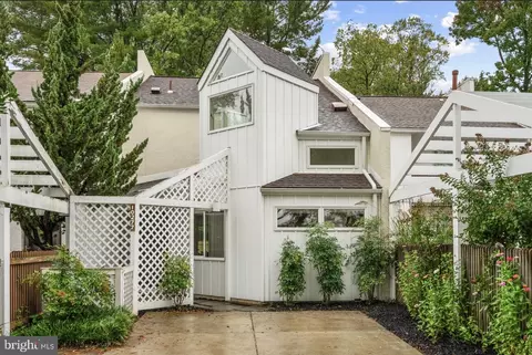 10277 Wilde Lake Ter, Columbia, MD 21044