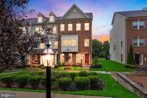 7010 Foxton Way, Hanover, MD 21076