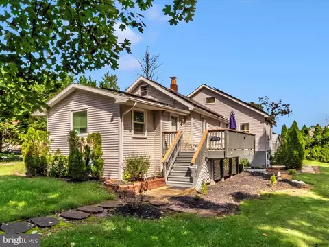 10720 Scaggsville Rd, Laurel, MD 20723