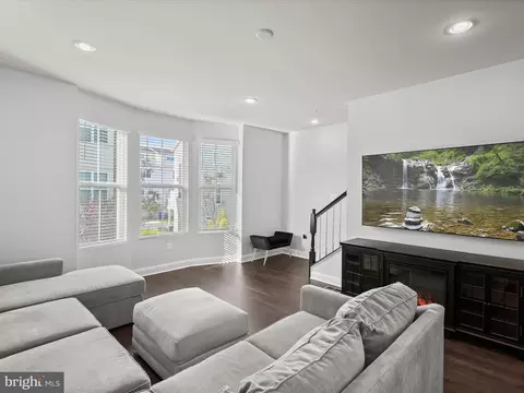 Living - 7114 Druce Way, Hanover, MD 21076 photo 5 of 5