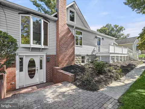 6730 Montgomery Rd, Elkridge, MD 21075