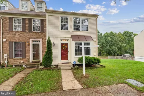 6978 Ducketts Ln #45-8, Elkridge, MD 21075