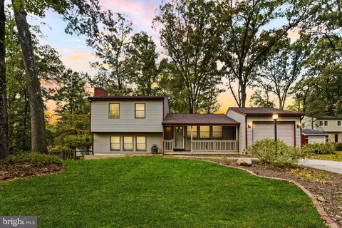 9487 Cameldriver Ct, Columbia, MD 21045