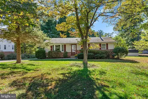 9165 Windflower Dr, Ellicott City, MD 21042