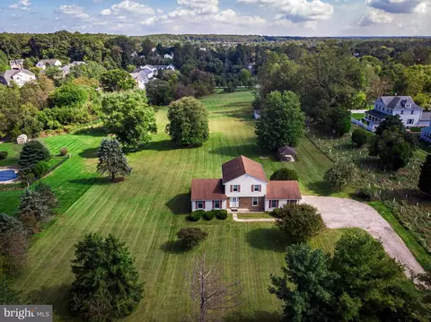 5325 Kerger Rd, Ellicott City, MD 21043