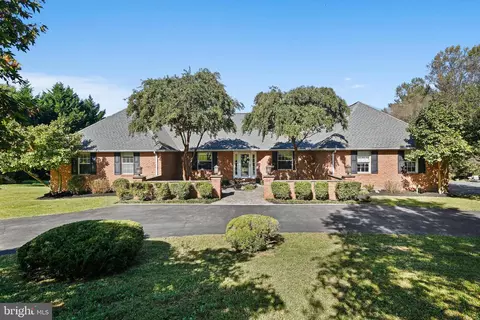12148 Mount Albert Rd, Ellicott City, MD 21042