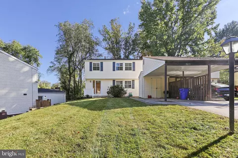 9013 Flicker Pl, Columbia, MD 21045
